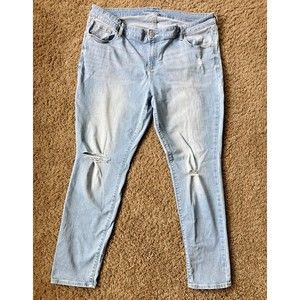 Old Navy Jeans Women's Size: 18 Low Rise Rockstar Super Skinny Light Blue Denim